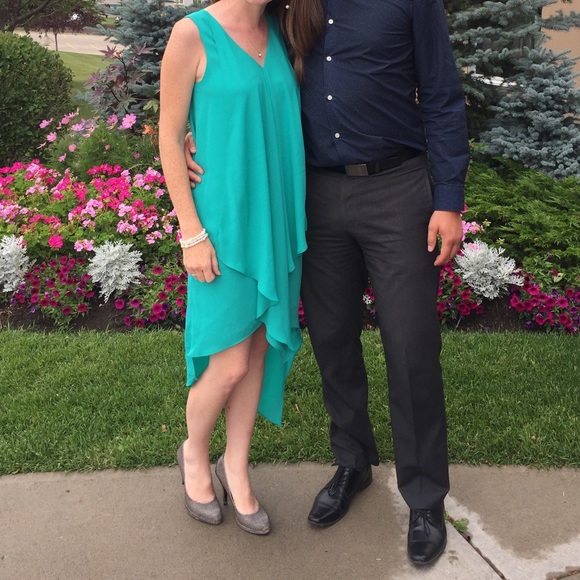 Stunning Green RW&Co Dress, size xs - Picture 1 of 4